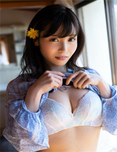 《日本边打飞机边唱歌》