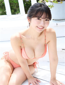 《陈佩奇》