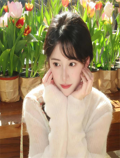 文化研究：电影伊丽卡鲁克斯如何展现无人机拍摄的视角与稳定性 认识电影作为文化载体的功能